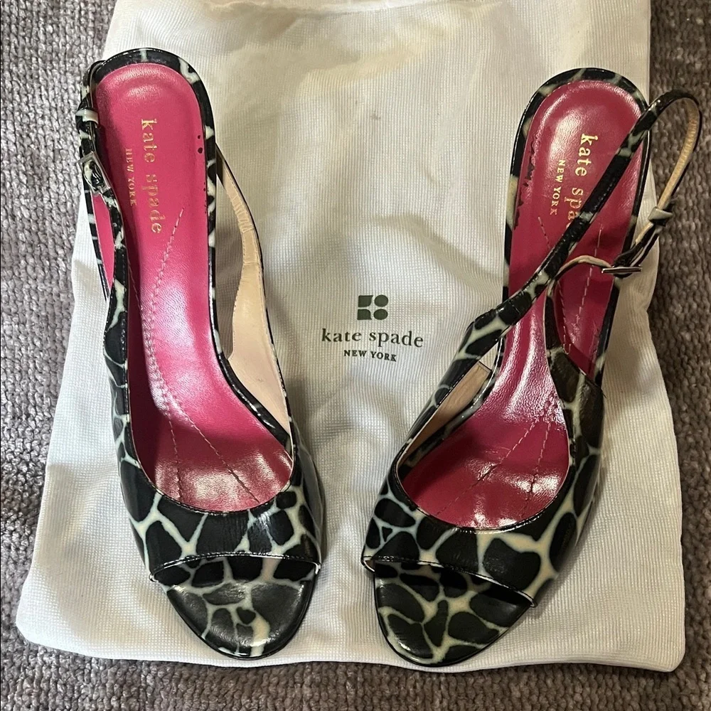Kate Spade Giraffe Print Black and Cream Slingback Peep Toe Heels 9